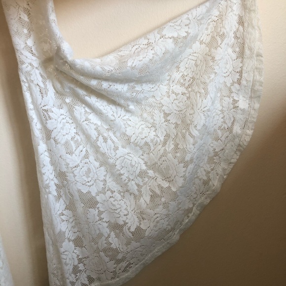 Forever 21 Lace Cream Mini Dress w/ Bell Sleeves - Picture 2 of 4